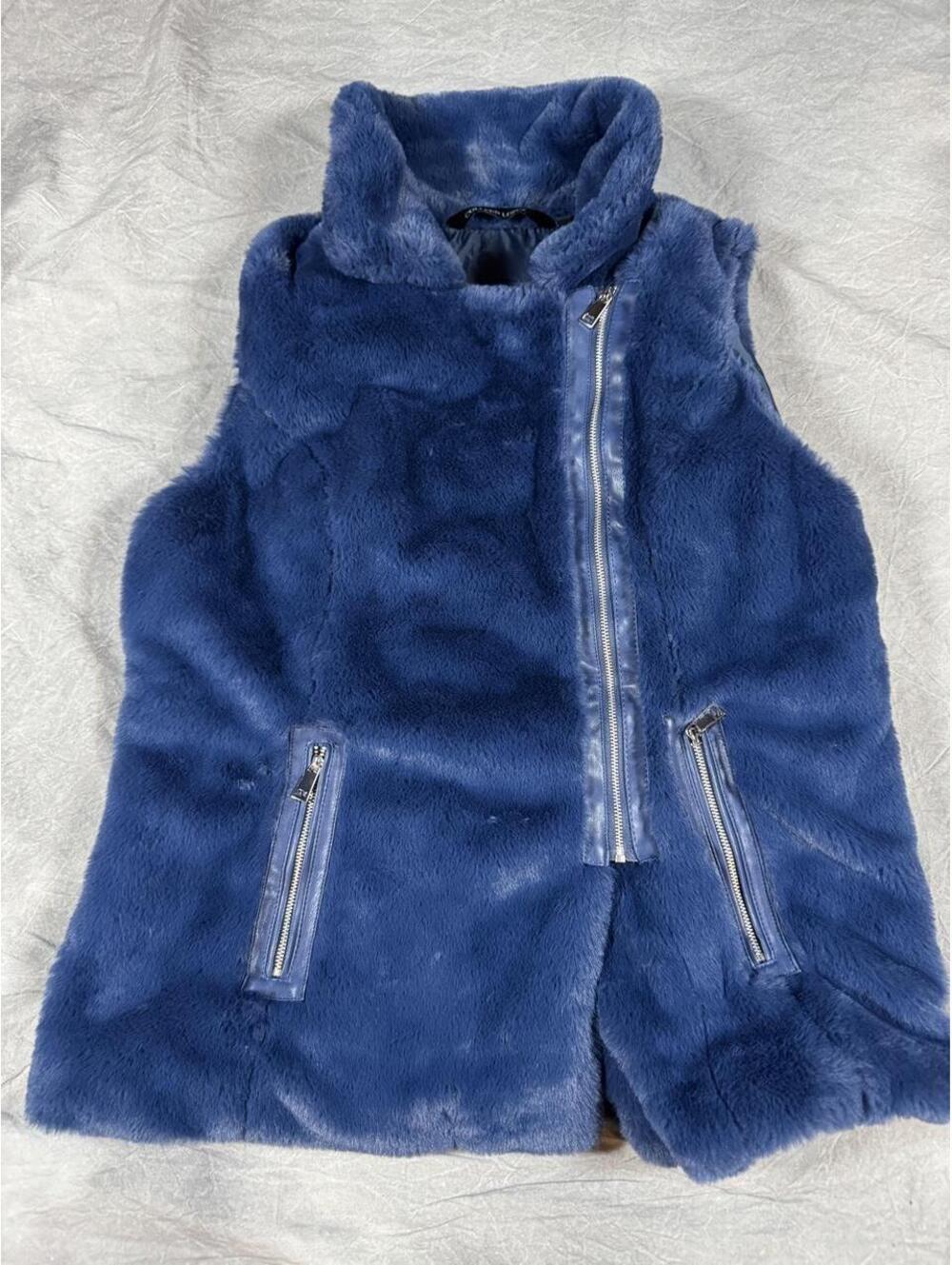 Colleen Lopez Blue Faux Fur Moto Vest S Asymmetrical Zip Statement Jacket, soft